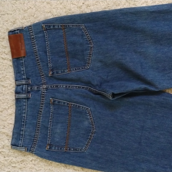 Tommy Bahama Classic Jeans. - Picture 5 of 9